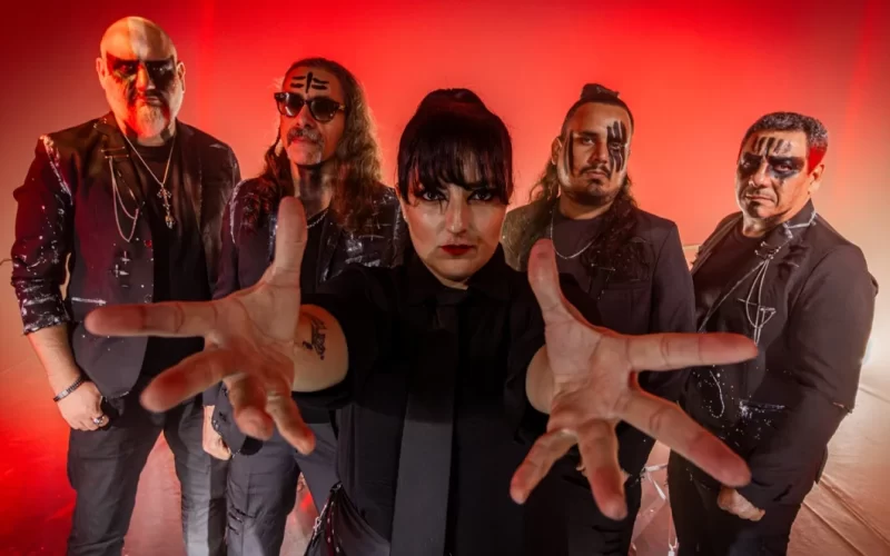 Banda brasileira Revengin faz sucesso na Europa